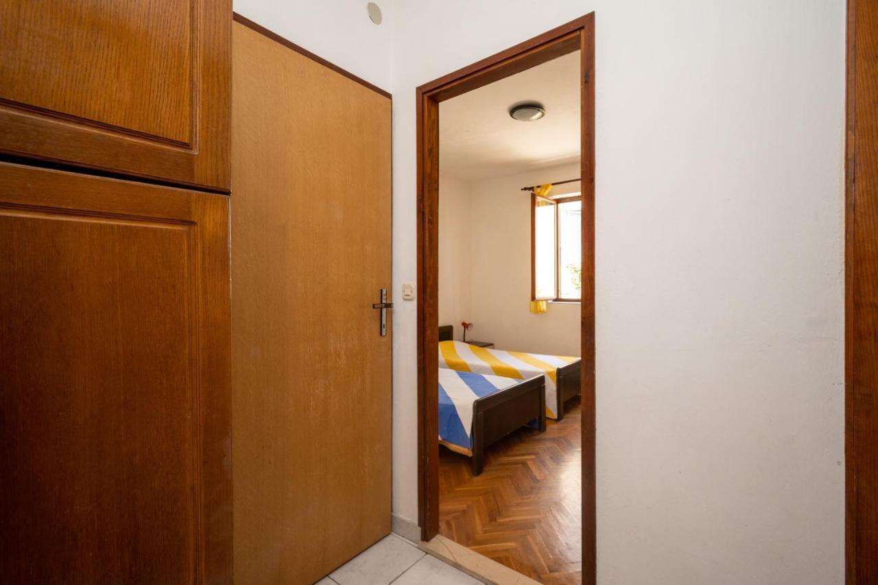 Apartments By The Sea Zaglav, Dugi Otok - 17788 Sali Exterior foto